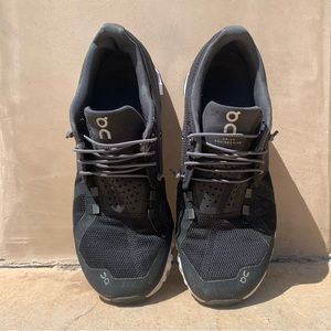 Pair of women’s 8.5 On Cloud Running Shoes. Used most for walks.